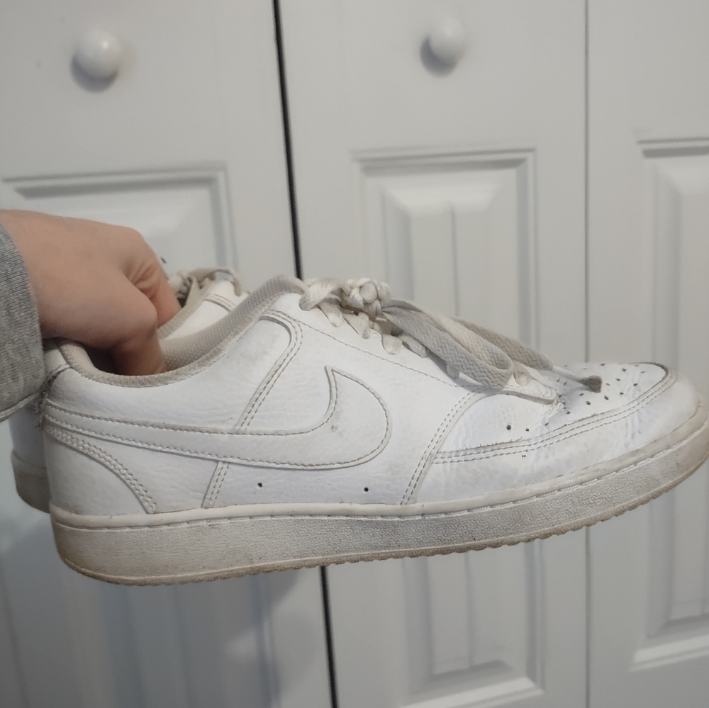 Nike court version